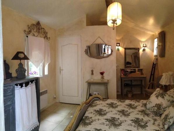 カブリエ Le Moulin De Sonnailles Bed & Breakfast 部屋 写真